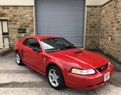 1998 Ford Mustang GT Anniversary