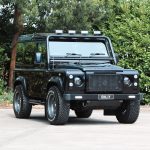 Land Rover Defender 90