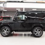 Land Rover Defender 90