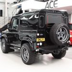 Land Rover Defender 90